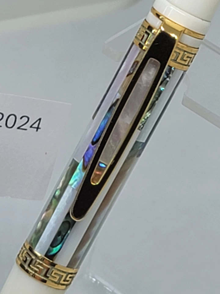 Danitrio Limited Ed Brilliante MoP Abalone Shell Ball Pen - Image 3 of 4