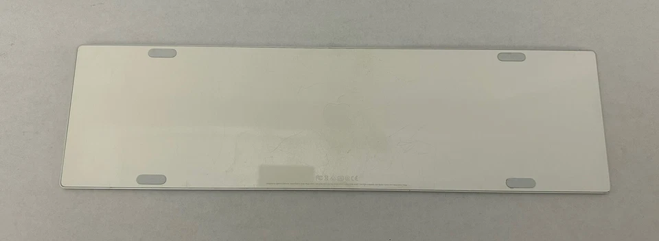 Original OEM Apple Wireless Lightning Bluetooth Magic Keyboard White A1843 - Image 3 of 4