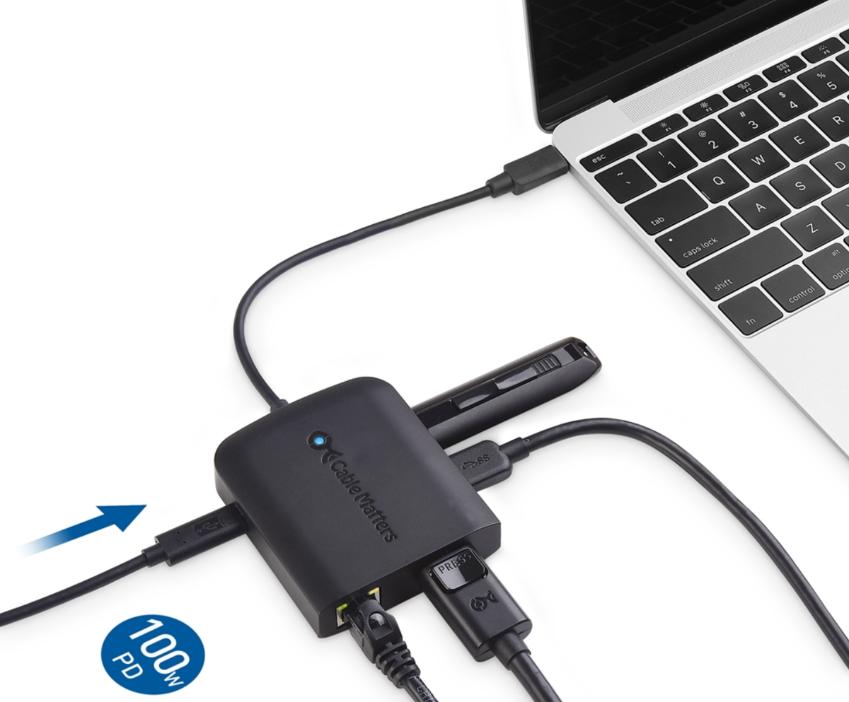 Cable Matters USB-C to DisplayPort Multiport Adapter Power