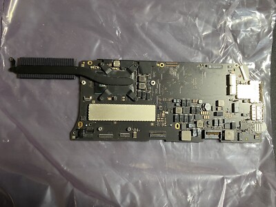 Apple i5 2.7GHz 13'' MacBook Pro Retina A1502 Early 2015 Logic Board and Heatsink