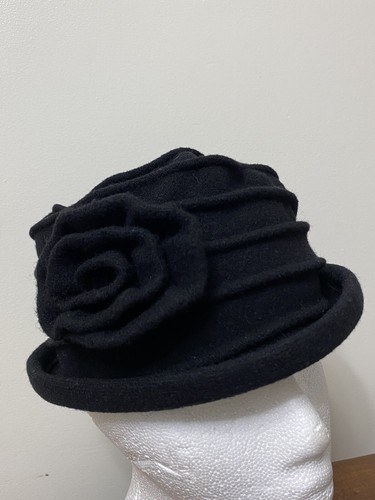 Canada Women's Black Wool Cloche Hat | eBay