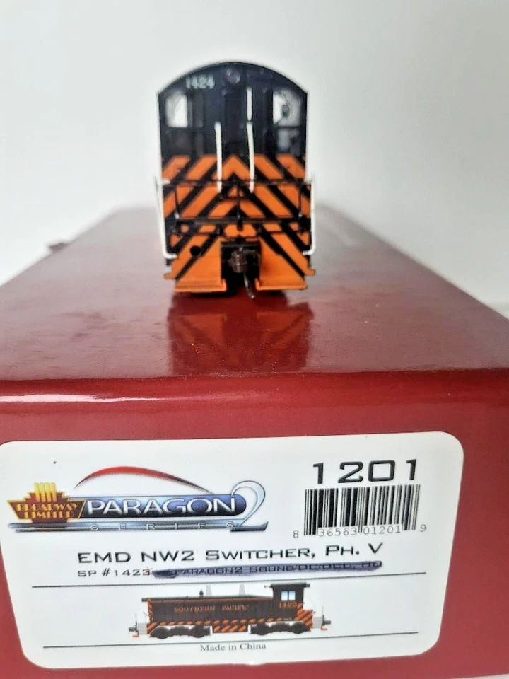 Broadway Limited  NW-2  Southern Pacific  DCC ready - Image 2 of 4