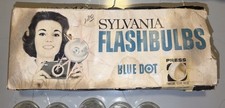 Vintage Sylvania Press 25 Flashbulbs Lot Blue Dot Boxes Loose Bulbs Bulk, PROP