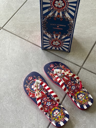 dolce gabbana havaianas red ruby size 9/10W
