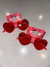 Unisex Heart Shaped Plastic Red Sunglasses 2 Pairs