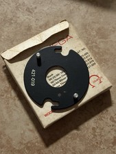 Vintage Omega 421-019 Lens Mount Disc - Excellent Condition - Original Box