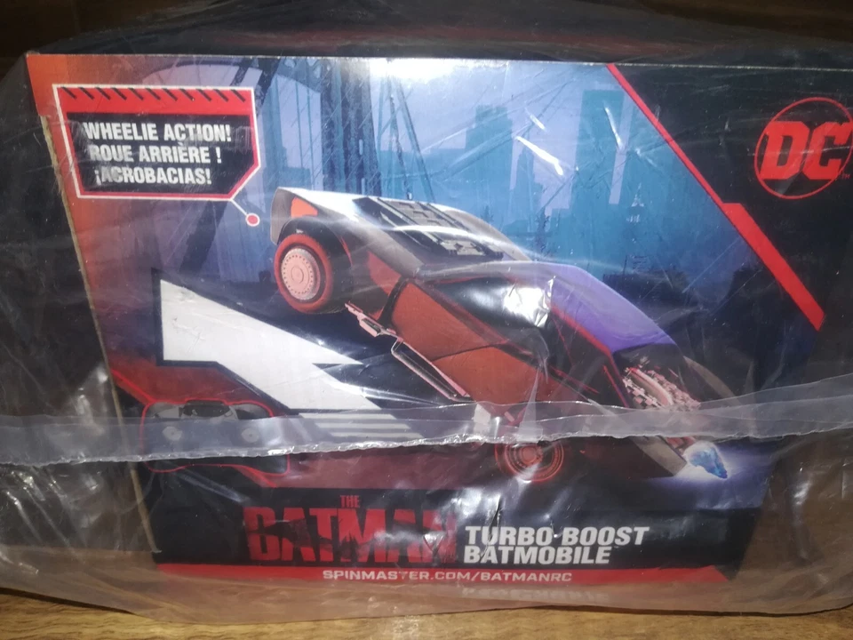 Spin Master RC Turbo Boost Batmobile 1:15 / Wheelie DC Batman 2,4Ghz USB RTR NEW - Photo 4/4