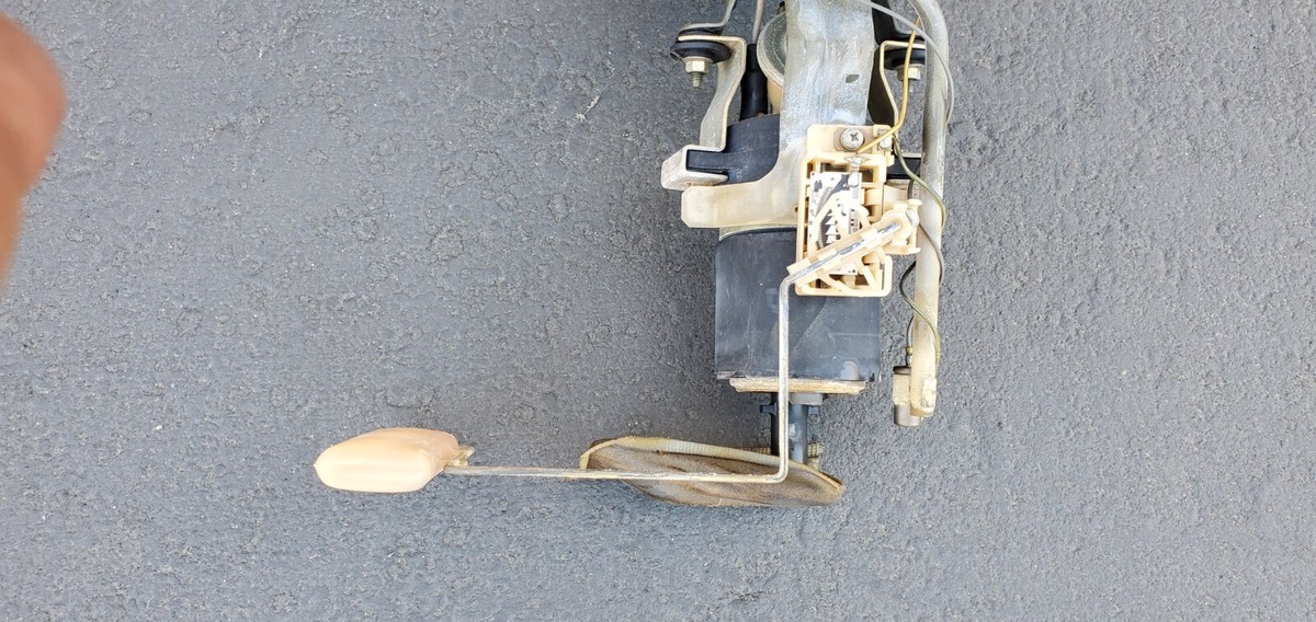 えーてんです 90-96 NISSAN 300ZX Z32 2+2 FUEL PUMP SENDING UNIT ASSEMBLY