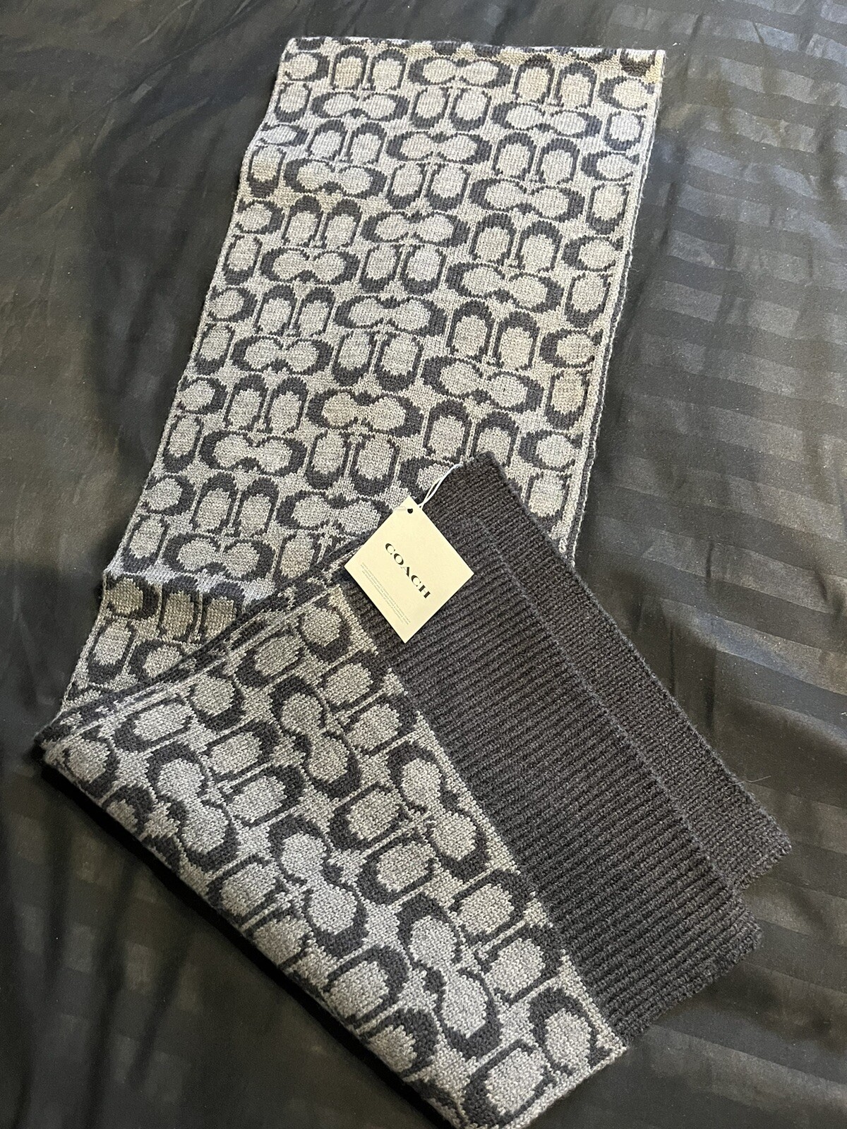 COACH Signature Wool Scarf - Rrp £120 image 2
