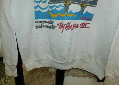 VINTAGE Commander Salamander BY THE SEA III WHITE SWEATSHIRT MEN'S LARGE - Picture 4 of 13