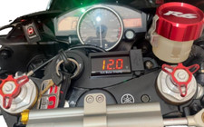 Voltmetro + Presa USB  piastra di sterzo YAMAHA yzf R6 2006-2022 e R1 2007-2012