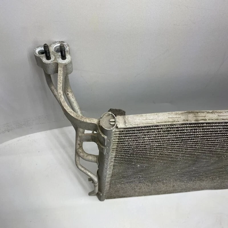 2011 - 2015 Kia Optima Hyundai Sonata 2.4 A/C condensador fabricante de equipamento original - Imagem 4 de 4