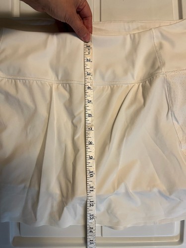 Athleta Run With It 14" Skort White Size Large Skirt Shorts Lining Tennis Golf - Picture 11 of 11