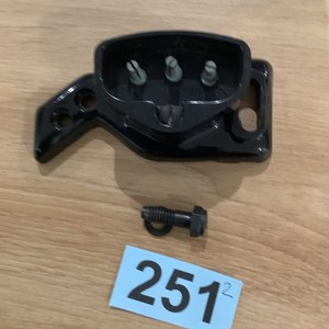 Vintage Singer Simanco 192641 Nähmaschine Motorhalterung & 3 Pin Buchse.