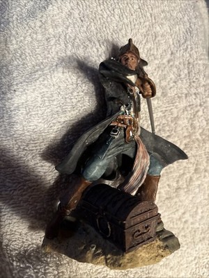 Hallmark Disney Captain Jack Sparrow Pirates Of The Carribean 2007 Ornament 4.5 