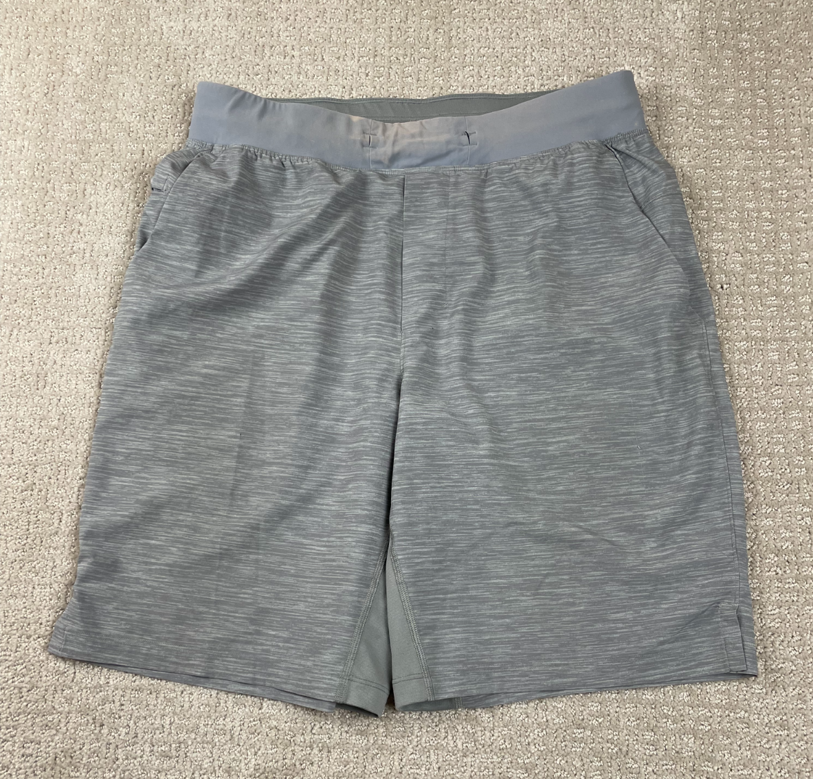 Lululemon Shorts Men Medium 9