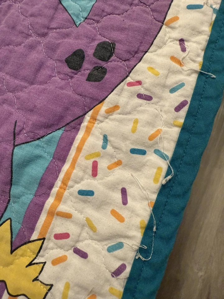 Manta Edredón Bebé Dinosaurio Vintage 44x32 Reversible Fiesta Desfile Ropa de Cama Niños Foto 3 de 4