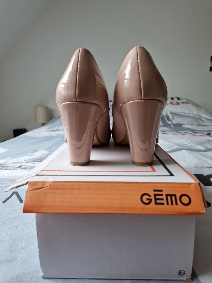 Escarpins Couleur Beige Rosé - Photo 4/4