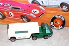 Vintage Hot Wheels Redline 1969 Heavyweights Moving Truck  Green- White Int** HK