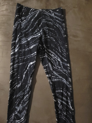 Women's PINK Small/Medium Black & White Reflective Active Compression Leggings 