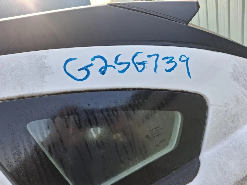 Used Front Center Interior Rear View Mirror fits: 2009 Dodge Caliber manual dimm - Image 2 of 4