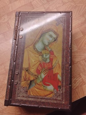 Antique Virgin Mary And Child Box, Master Of The Perguria