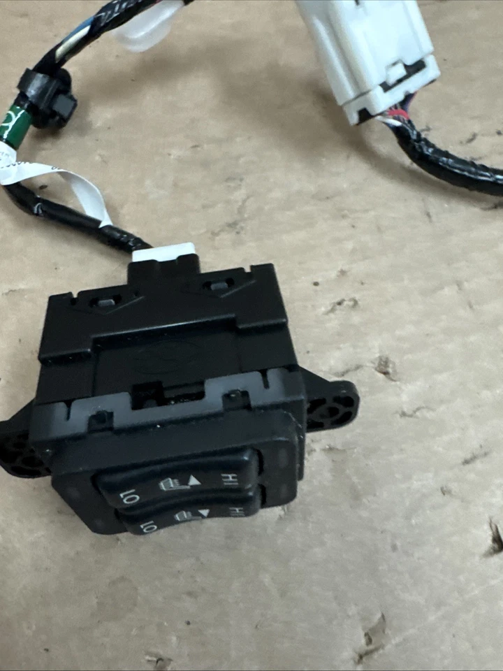 2013 2014 2015 2016 Subaru XV Crosstrek aquecedor interruptor de assento aquecido fabricante de equipamento original 33125 - Imagem 3 de 4