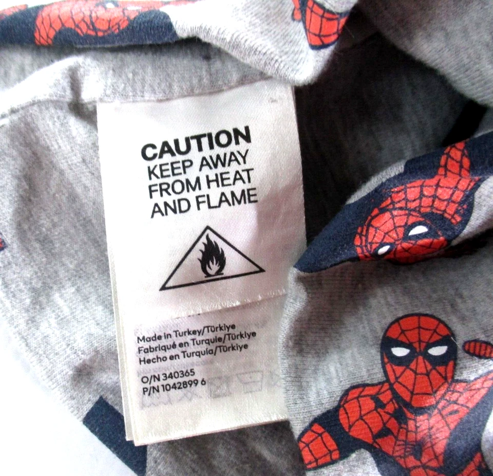Gorros bebé Spiderman unisex aptos para edades 4-7 meses H&M Marvel hechos en Turquía en muy buena condición Foto 3 de 4