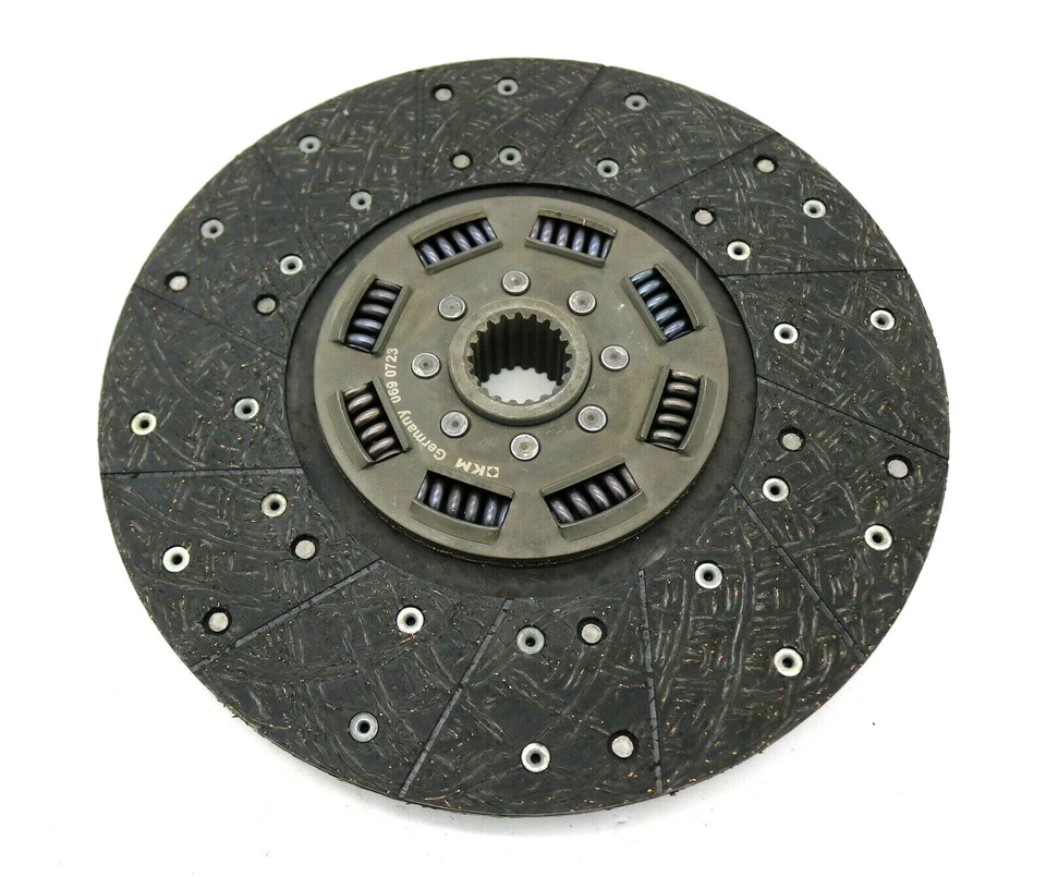 KM Auto Technik  Kupplung Kupplungsscheibe  0690723  1861667034 - Bild 2 von 4