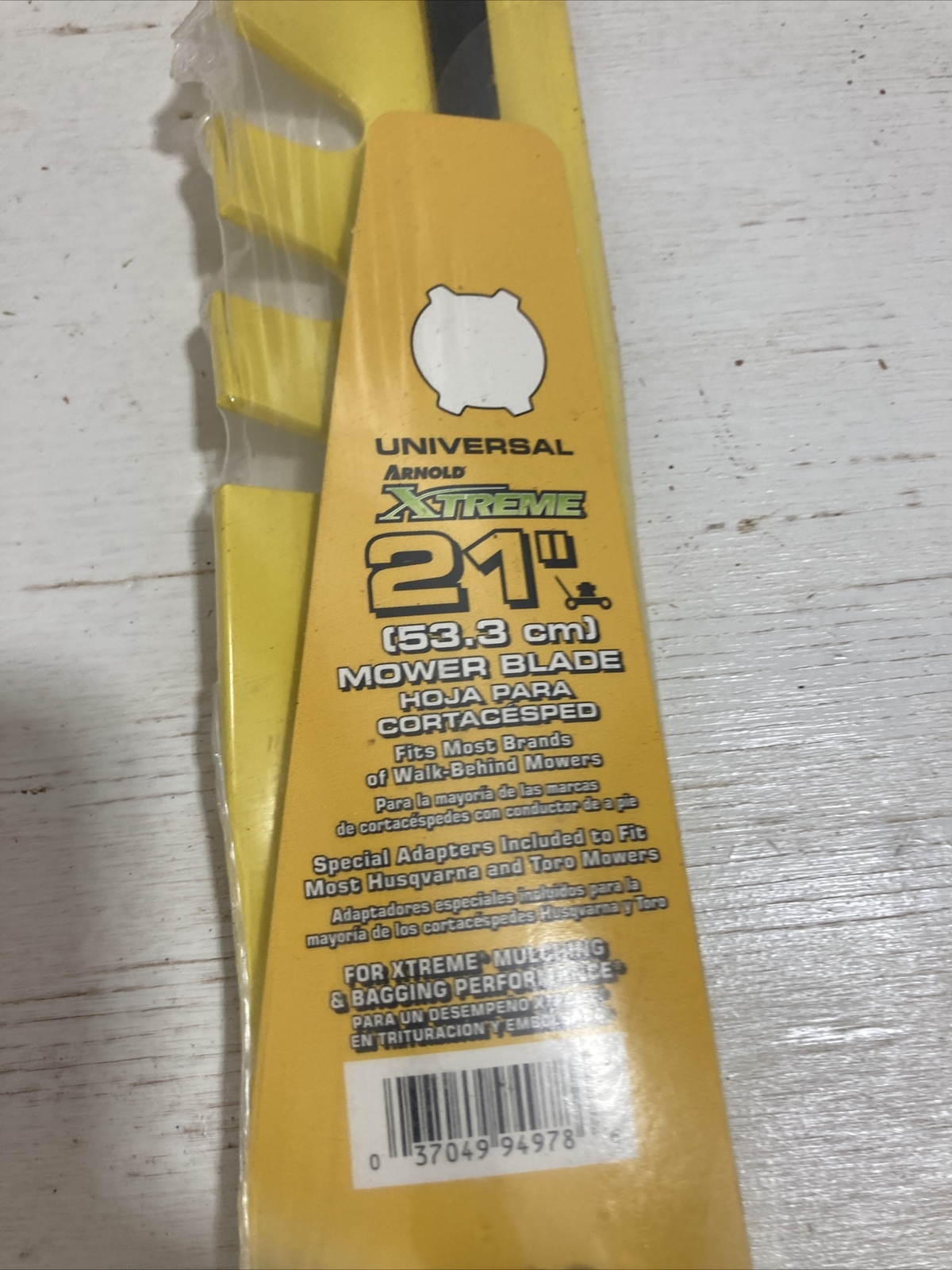 Arnold Universal Xtreme Blade for Most 21" Walk Behind Mowers Adapters