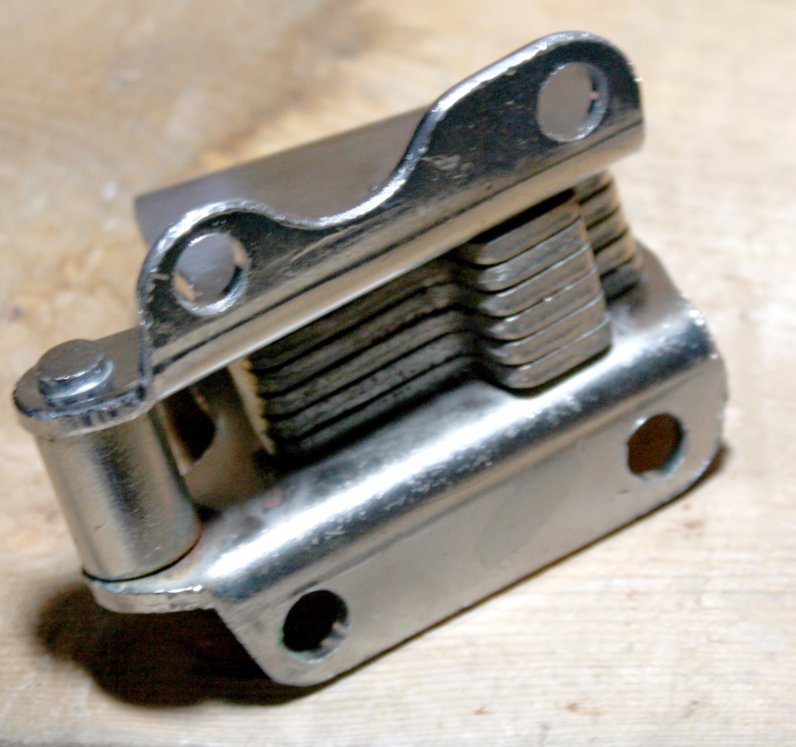 Superior Dixie Chrome 5004936 Kickstand Mount "Jiffy" Stand Harley Davidson 36+ eBay