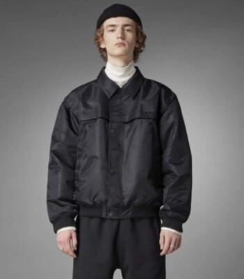 Adidas Blue Version Bomberjacke HB1698 Satin Schwarz Größe Small LE Mantel Top Weste