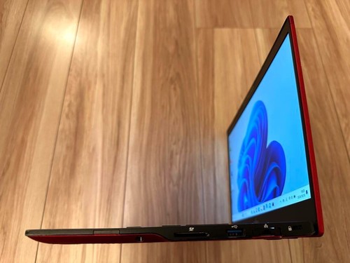 Fujitsu Lifebook U939A FMVU19011 2.2GHz Intel Celeron 4305U SSD 128GB RAM 4GB - Picture 6 of 10
