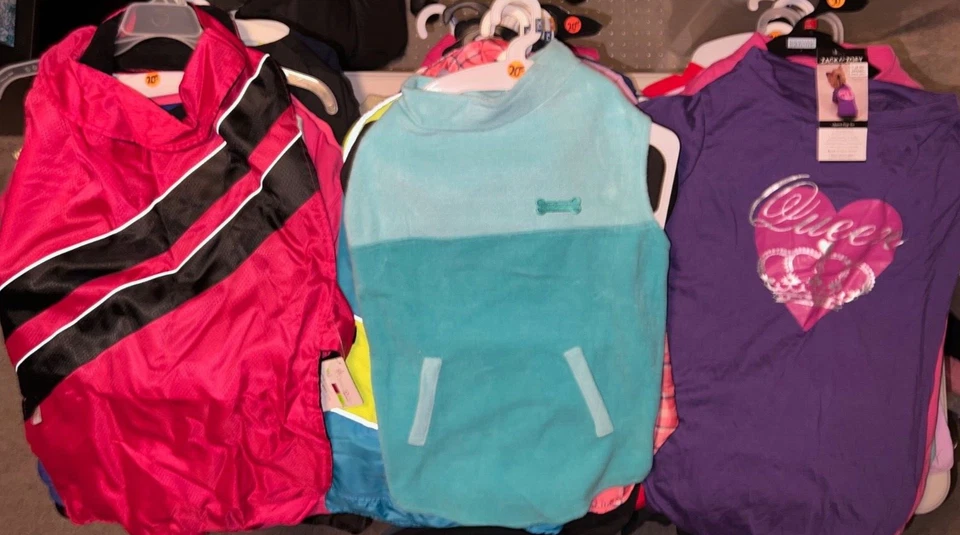 Massive DOG Clothes/Sweaters/Jackets/Shirts/Hoodie LARGE Lot! 60 Pieces NEW L21S - Image 3 of 4