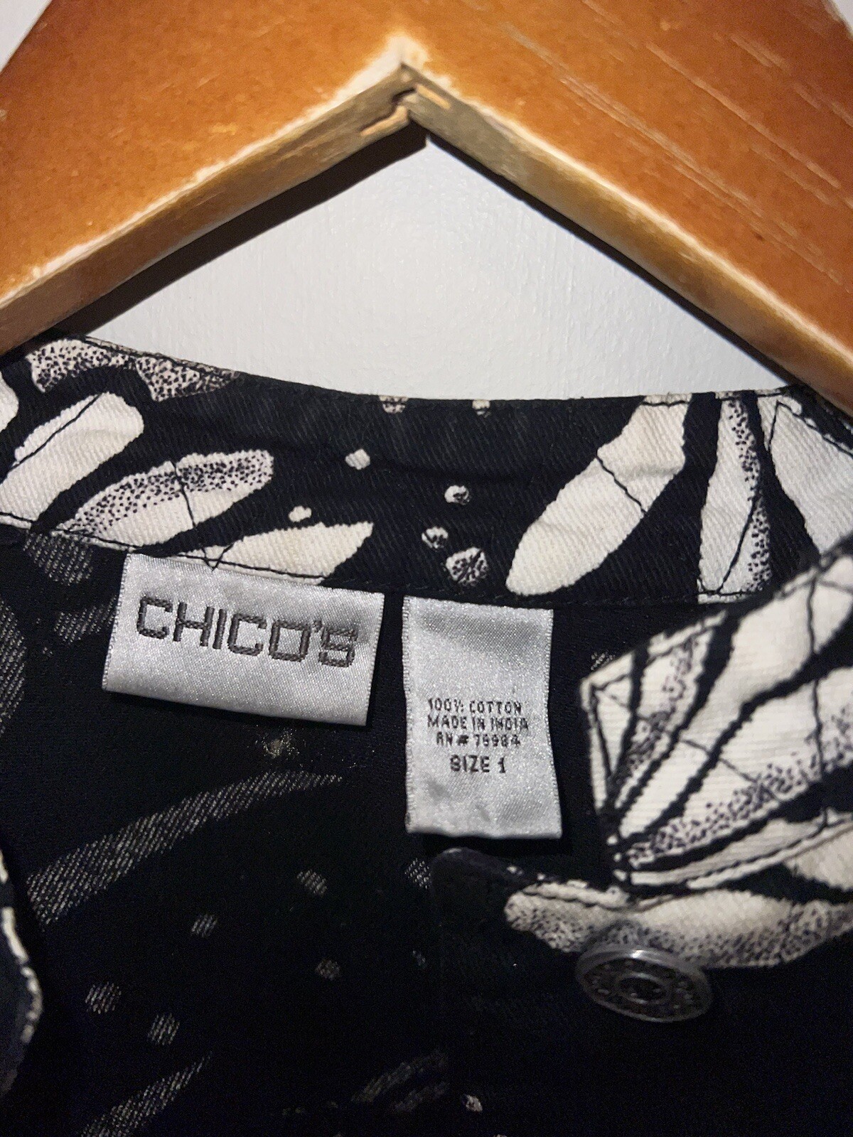 Chico’s Button Down Mixed Print Patchwork Floral … - image 3