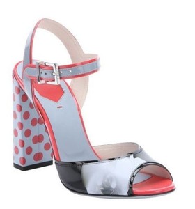 fendi sandal heels