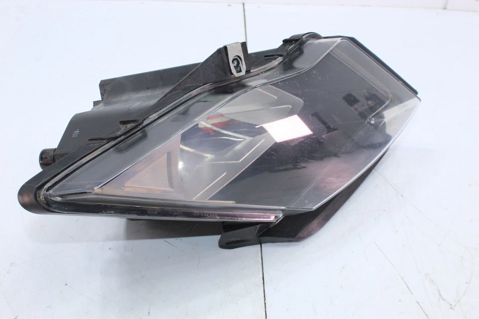 Faro delantero derecho Ski-doo Mxz Xrs 800r E-tec 2011 Foto 3 de 4