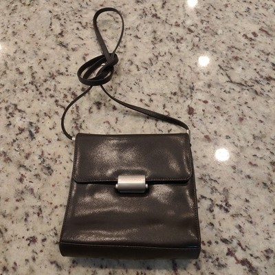 MANDARINA DUCK BLACK LEATHER SHOULDER CROSSBODY BAG TRAVEL PURSE