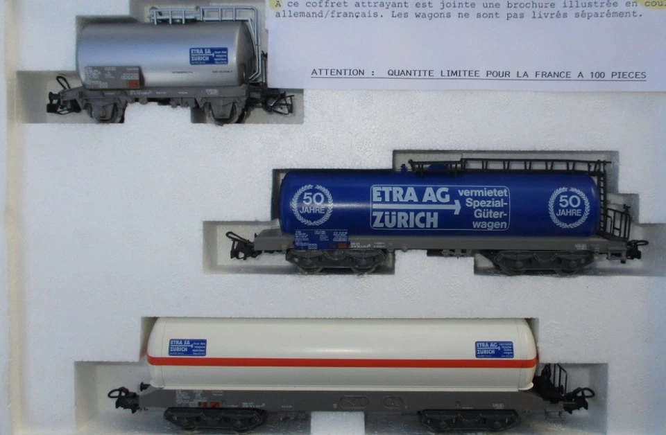 Märklin 4787, coffret commémoratif de 3 wagons citerne 50 Jahre ETRA. - Photo 3/4