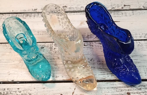 Vintage Lot of 3 Glass Slipper Shoe Boot Blue Clear Aqua Hobnail Daisy