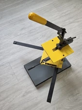 Logan Pro Joiner F300-2 V Nail Picture Framing Frame Maker Tool w/ Cartridge