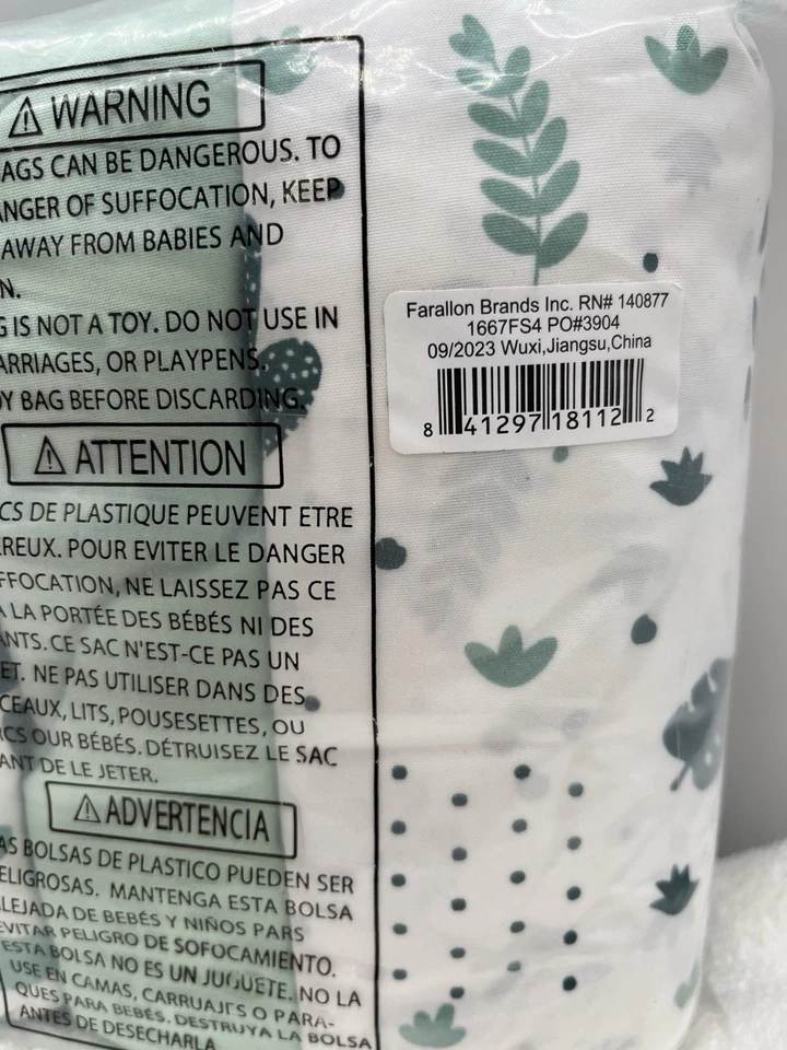 Sábanas para cuna The Peanutshell para niños o niñas, neutras 52 pulgadas x 28 pulgadas, verdes nuevas Foto 2 de 4