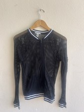 Forever 21 Women s Black Full Zip Short Jacke...