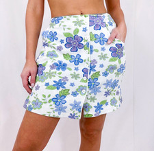Women's A-Line Floral Skort White Blue Green floral Button Front Pockets M 27in