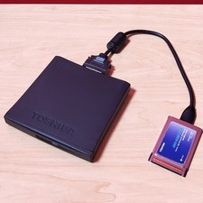 Unità DVD-ROM esterna Toshiba vintage PA3246U-1DVD con cavo PC bus scheda II