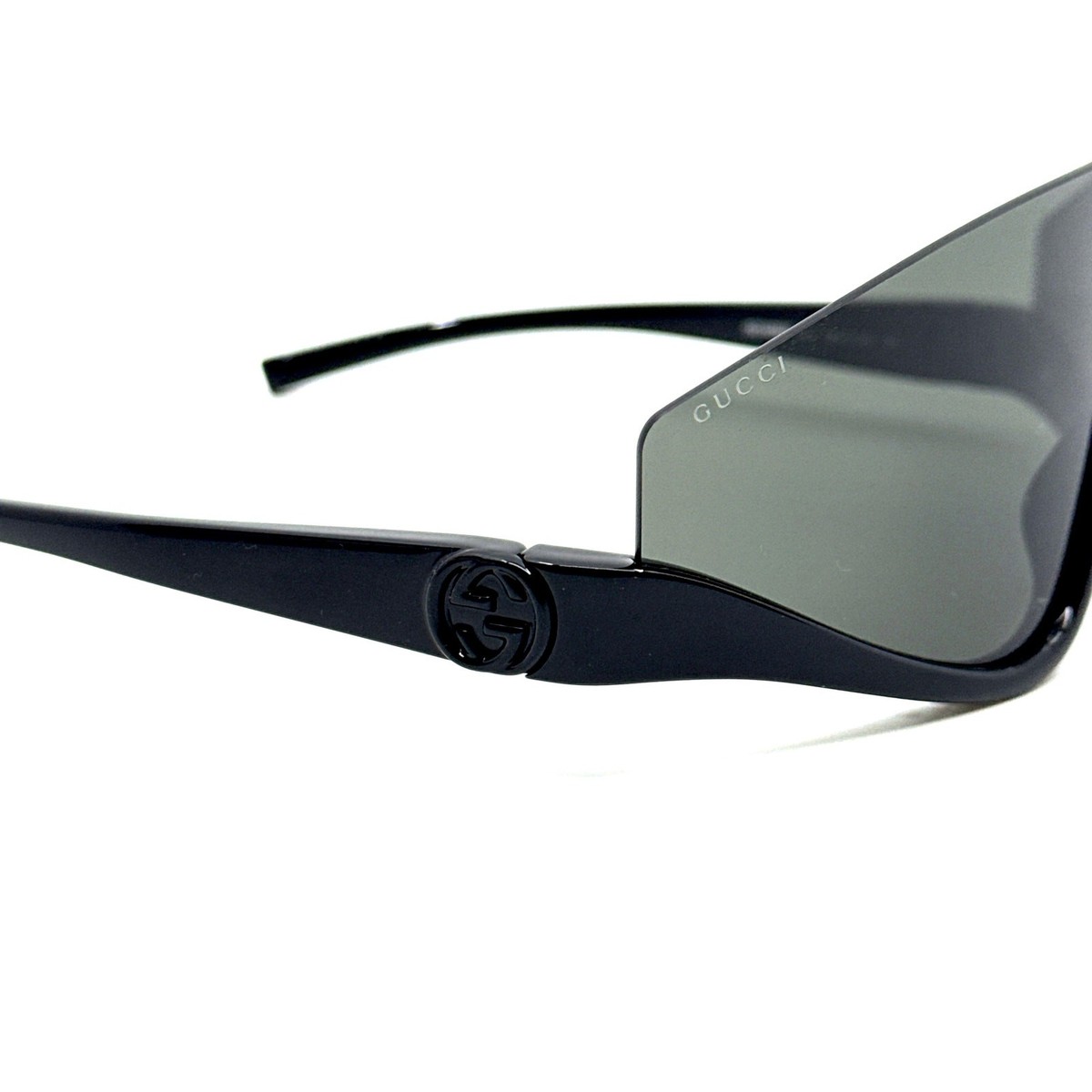 New, GUCCI Sunglasses GG1650S 001 Authentic NEW GUCCI GG1650S 001 BLACK GREY AUTHENTIC SUNGLASSES main image 4