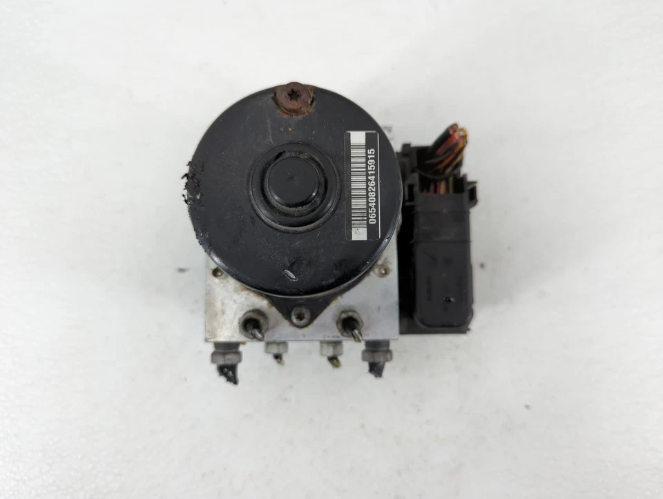 Módulo de control de bomba Abs Volvo V70 2009-2010 YZ26H Foto 3 de 4