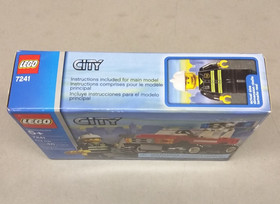 LEGO City 7241 Fire Car NEW! Chief Fireman Jeep Truck SUV Town