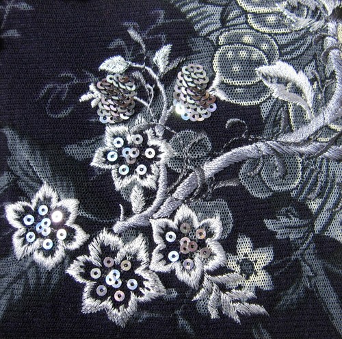 Top blusa manica lunga FUZZI L maglia grande nero floreale scoop paillettes ricamate - Foto 9 di 12