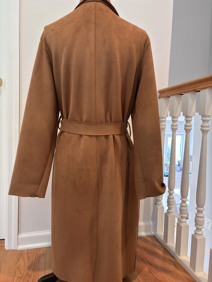 Gabardina de diseñador T Tahari suave imitación cuero gamuza camel claro talla grande Foto 2 de 4